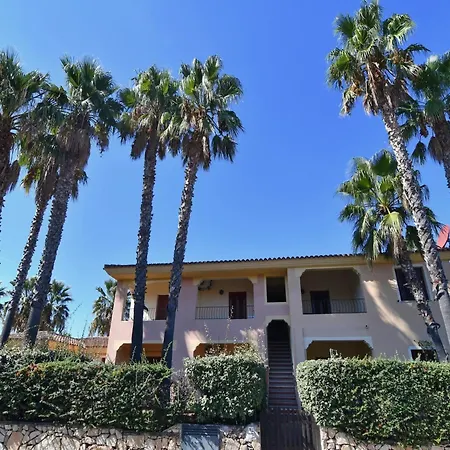 Apartment In San Teodoro